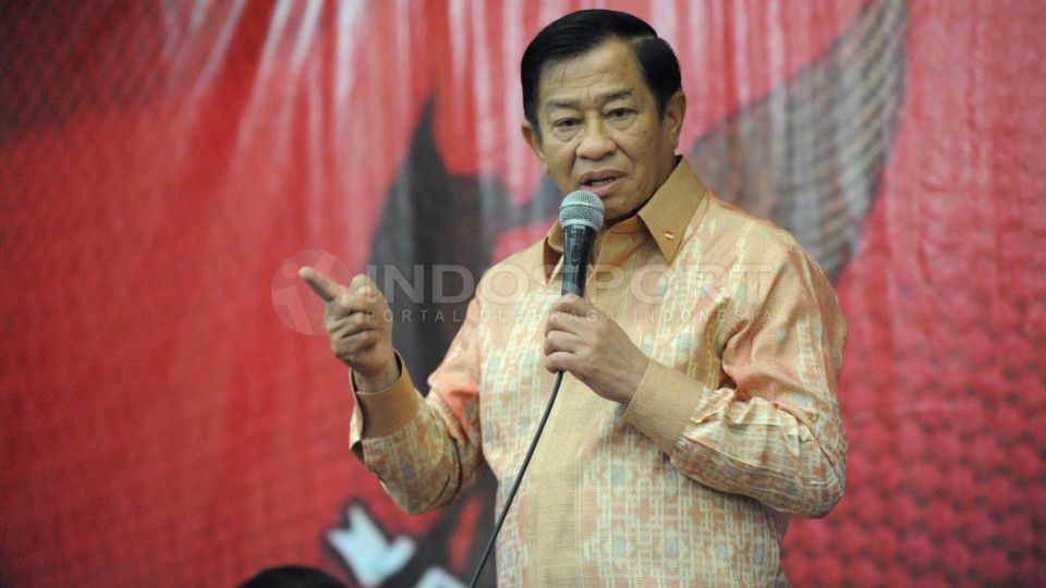 Agum Gumelar, di era kepemimpinannya Indonesia tampil sebagai runner-up Piala Tiger. Copyright: &copy; Ratno Prasetyo/INDOSPORT